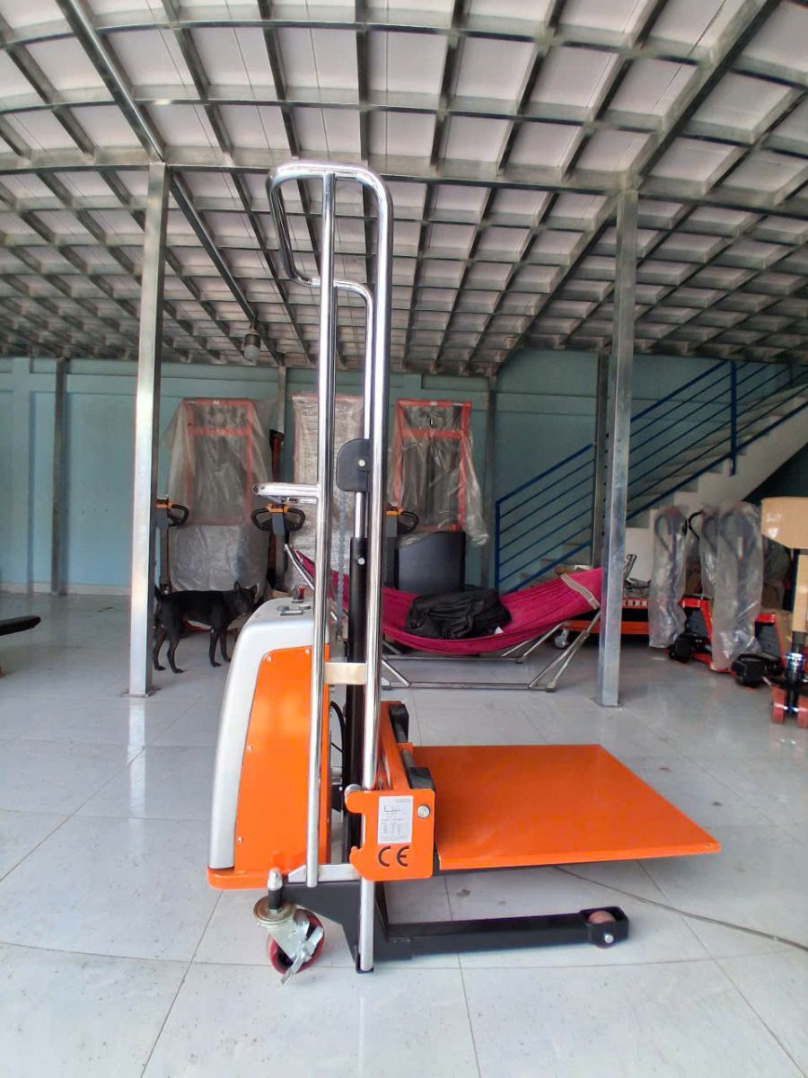 xe nâng bán tự động 400kg